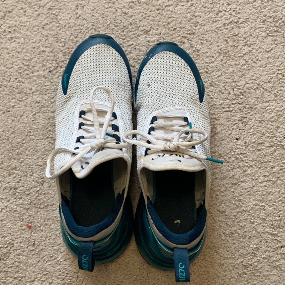 Nike air 270